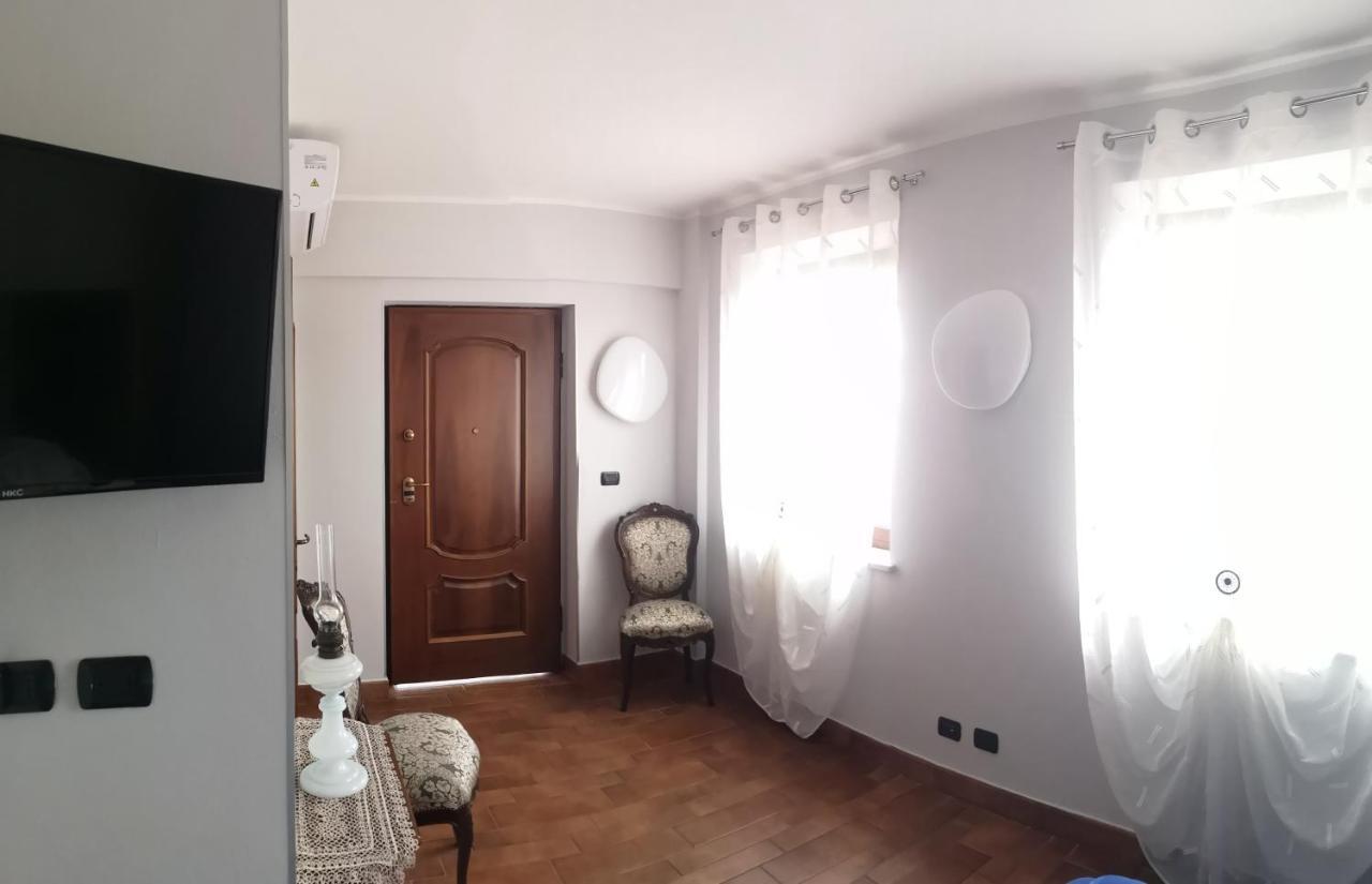 B&B Acacia Rosa Guarene Exterior foto